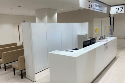 27番受付(生理機能検査受付)の写真